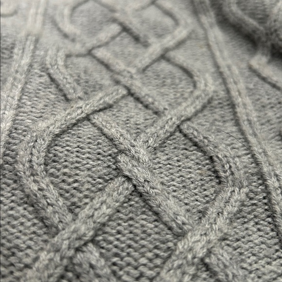 Quince 100% Merino Wool Sweater - Picture 2 of 4